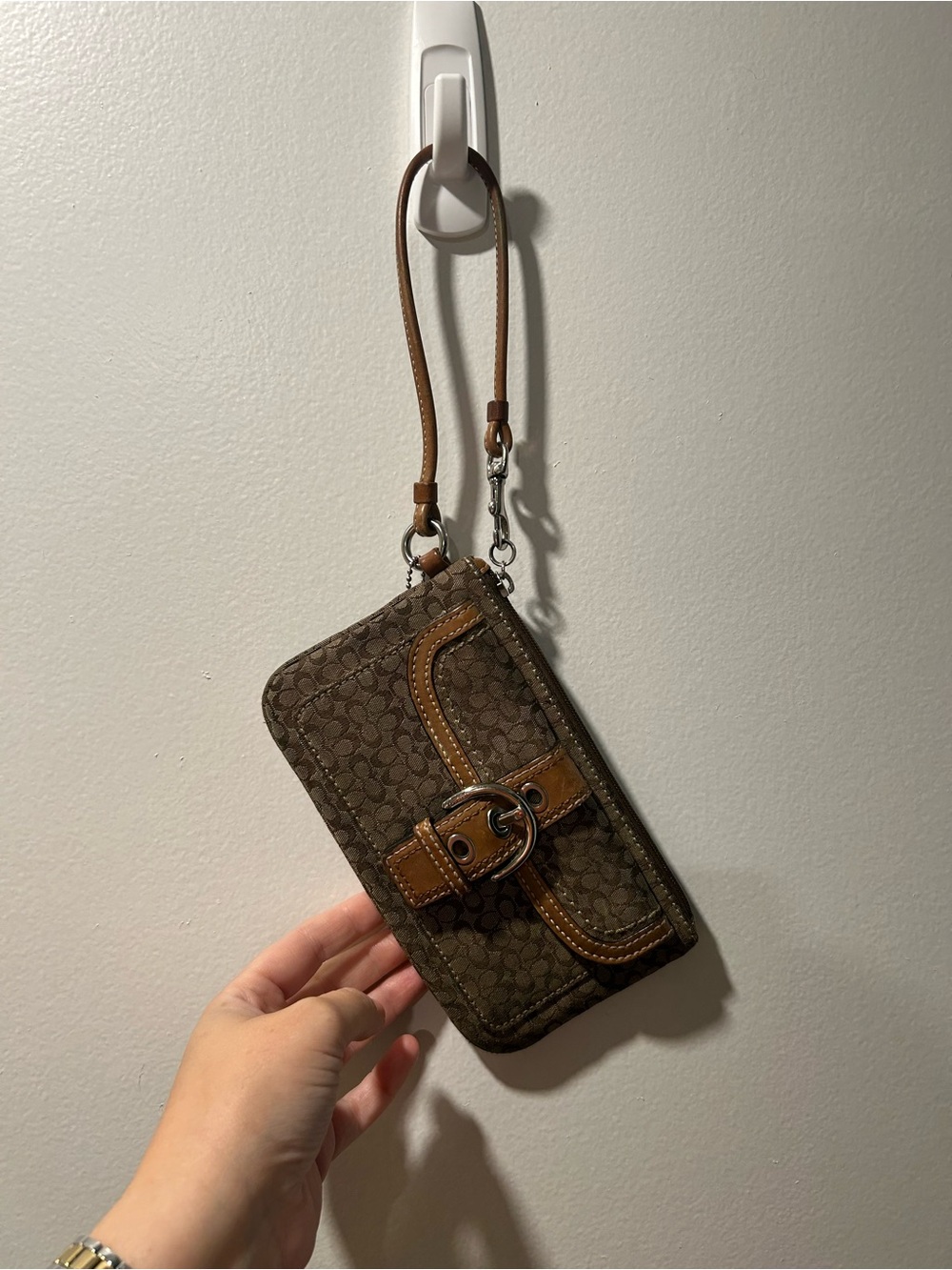 Y2K Coach Soho Wristlet in Signature Brown/Tan Jacquard